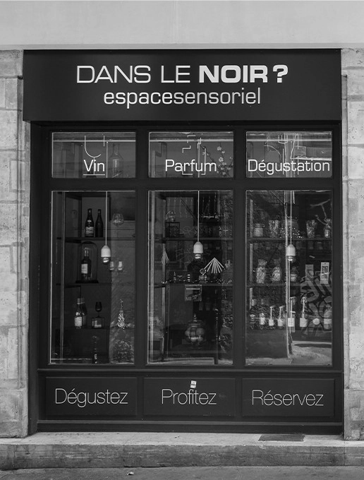 Dans le Noir ? sensory space where tasting workshops take place.